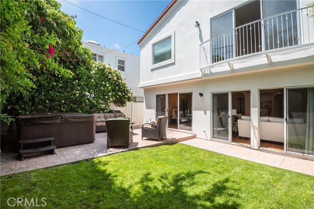 1420 Pine Avenue, Manhattan Beach, California 90266, 4 Bedrooms Bedrooms, ,2 BathroomsBathrooms,Residential,Sold,Pine,SB20094323