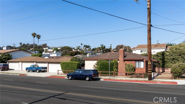 1003 Avenue C, Redondo Beach, California 90277, 3 Bedrooms Bedrooms, ,1 BathroomBathrooms,Residential,Sold,Avenue C,SB21144149