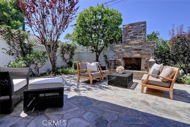 3201 Pine Avenue, Manhattan Beach, California 90266, 5 Bedrooms Bedrooms, ,3 BathroomsBathrooms,Residential,Sold,Pine,SB19035118