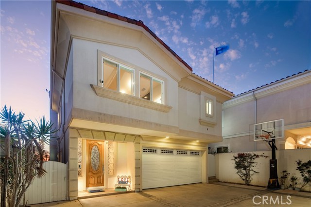 233 Helberta Avenue, Redondo Beach, California 90277, 4 Bedrooms Bedrooms, ,2 BathroomsBathrooms,Residential,Sold,Helberta,SB19225770