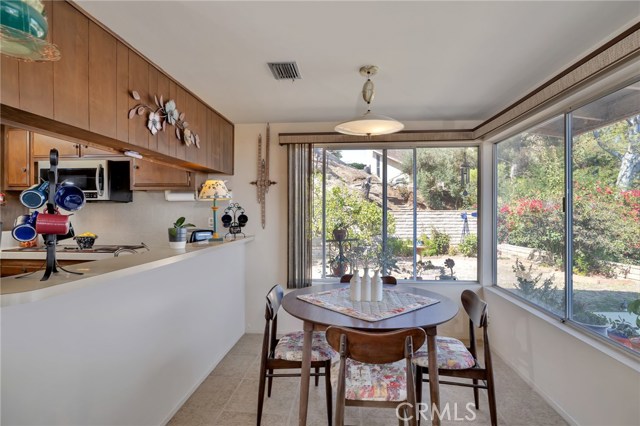 30031 Knoll View Drive, Rancho Palos Verdes, California 90275, 3 Bedrooms Bedrooms, ,2 BathroomsBathrooms,Residential,Sold,Knoll View,SB20165711