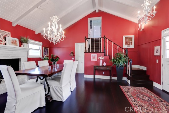 668 36th Street, Manhattan Beach, California 90266, 3 Bedrooms Bedrooms, ,2 BathroomsBathrooms,Residential,Sold,36th,SB20089393