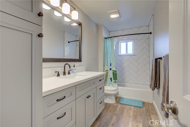 2014 Huntington Lane, Redondo Beach, California 90278, 6 Bedrooms Bedrooms, ,3 BathroomsBathrooms,Residential,Sold,Huntington,PV20087017