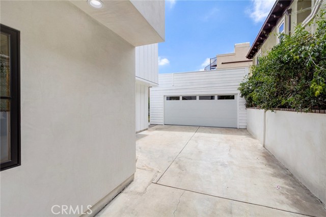 1218 6th Street, Hermosa Beach, California 90254, 4 Bedrooms Bedrooms, ,1 BathroomBathrooms,Residential,Sold,6th,SB18218680