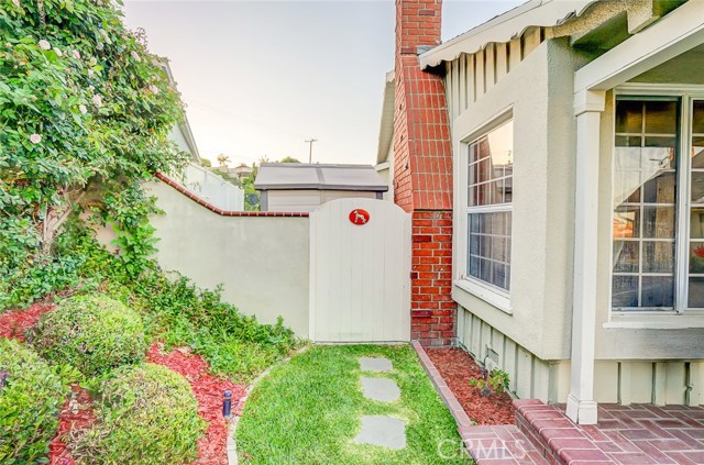 2163 Ronsard Road, Rancho Palos Verdes, California 90275, 3 Bedrooms Bedrooms, ,2 BathroomsBathrooms,Residential,Sold,Ronsard,SB20112673