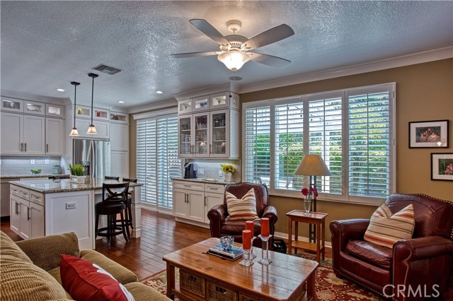 Photo of 10900 Tantlinger Drive, Tustin, CA 92782