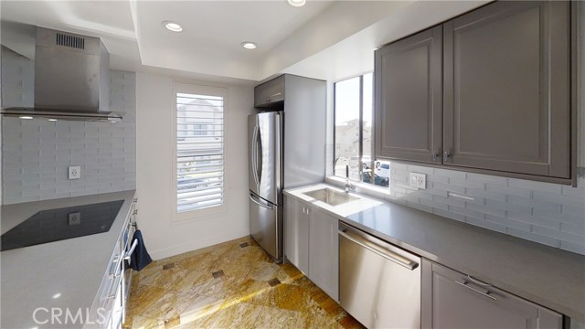 2609 Nelson Avenue, Redondo Beach, California 90278, 2 Bedrooms Bedrooms, ,2 BathroomsBathrooms,Residential,Sold,Nelson,SB20154489