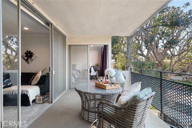 1 Bed Home for Sale in Los Angeles, California