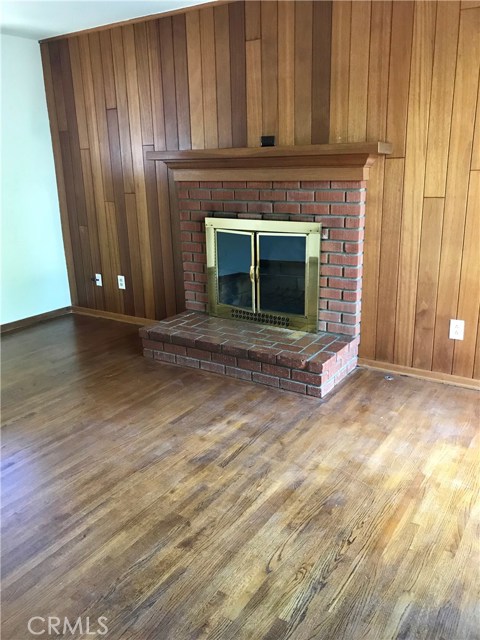 Den or third bedroom - hardwood flooring