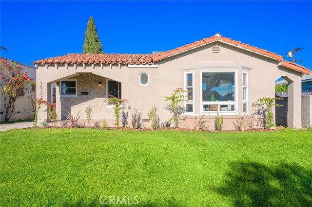 Photo of 1535 W 98th Street, Los Angeles, CA 90047