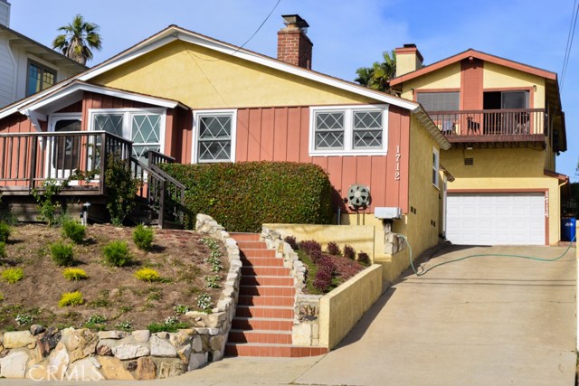 1712 Prospect Avenue, Hermosa Beach, California 90254, 6 Bedrooms Bedrooms, ,2 BathroomsBathrooms,Residential,Sold,Prospect,SB17094031