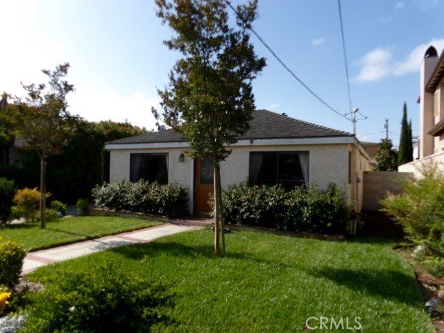 2002 Robinson Street, Redondo Beach, California 90278, 3 Bedrooms Bedrooms, ,2 BathroomsBathrooms,Residential,Sold,Robinson,SB17119158