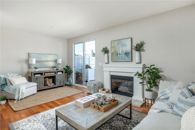 1800 Pacific Coast Highway, Redondo Beach, California 90277, 3 Bedrooms Bedrooms, ,1 BathroomBathrooms,Residential,Sold,Pacific Coast,PV20156766