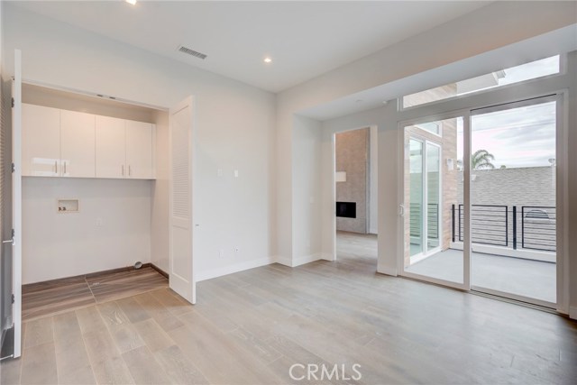 2104 Voorhees Avenue, Redondo Beach, California 90278, 4 Bedrooms Bedrooms, ,3 BathroomsBathrooms,Residential,Sold,Voorhees,PV19109969