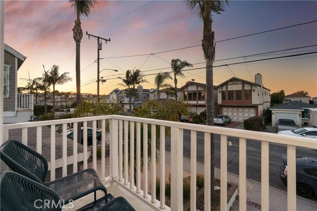 1732 Speyer Lane, Redondo Beach, California 90278, 3 Bedrooms Bedrooms, ,2 BathroomsBathrooms,Residential,Sold,Speyer,SB21091898