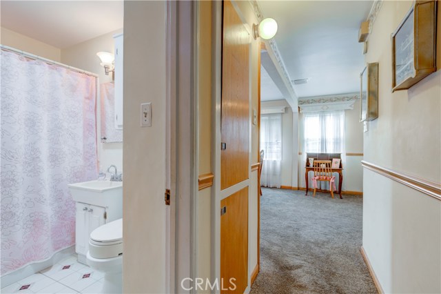 2609 184th Street, Redondo Beach, California 90278, 3 Bedrooms Bedrooms, ,2 BathroomsBathrooms,Residential,Sold,184th,SB20121348