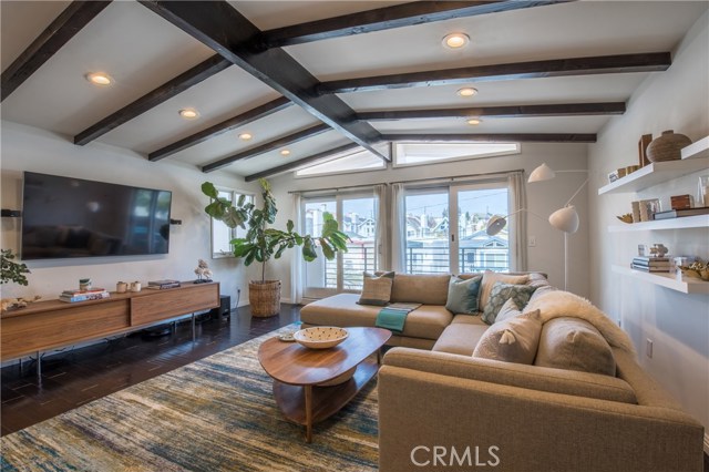 1635 Goodman Avenue, Redondo Beach, California 90278, 3 Bedrooms Bedrooms, ,2 BathroomsBathrooms,Residential,Sold,Goodman,SB19088216