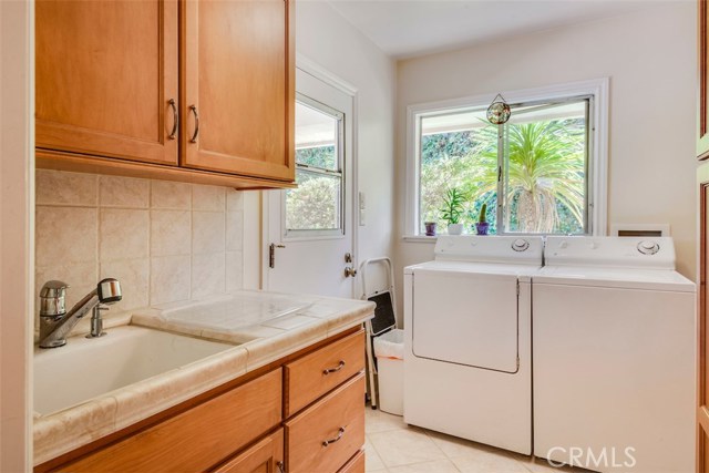 28810 Crestridge Road, Rancho Palos Verdes, California 90275, 4 Bedrooms Bedrooms, ,2 BathroomsBathrooms,Residential,Sold,Crestridge,PV19068448