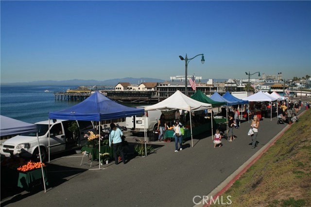 Farmers Market steps away