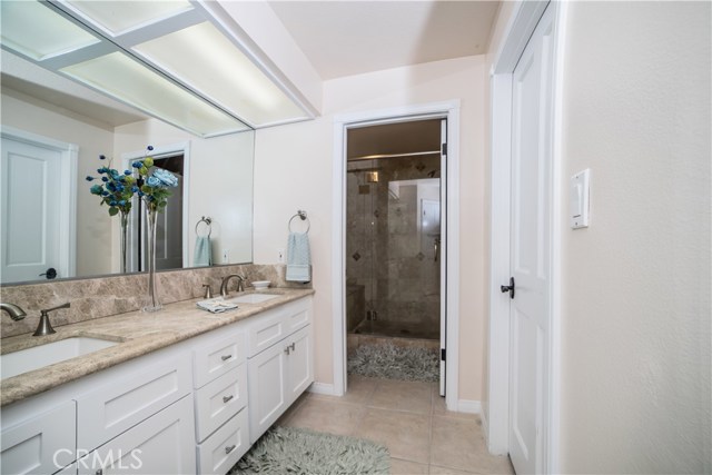 110 Guadalupe Avenue, Redondo Beach, California 90277, 3 Bedrooms Bedrooms, ,3 BathroomsBathrooms,Residential,Sold,Guadalupe,SB18068186