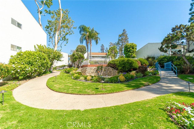 800 Camino Real, Redondo Beach, California 90277, 2 Bedrooms Bedrooms, ,2 BathroomsBathrooms,Residential,Sold,Camino Real,SB20200245