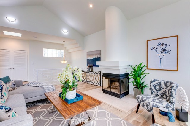 4216 Highland Avenue, Manhattan Beach, California 90266, 2 Bedrooms Bedrooms, ,2 BathroomsBathrooms,Residential,Sold,Highland,SB20049412