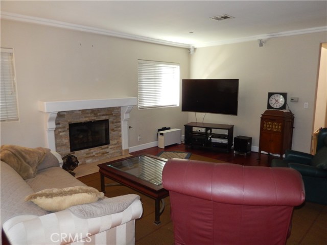 2802 Rindge Lane, Redondo Beach, California 90278, 4 Bedrooms Bedrooms, ,2 BathroomsBathrooms,Residential,Sold,Rindge,OC17263722