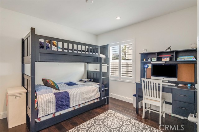 2305 Oak Avenue, Manhattan Beach, California 90266, 3 Bedrooms Bedrooms, ,2 BathroomsBathrooms,Residential,Sold,Oak,PW21077837