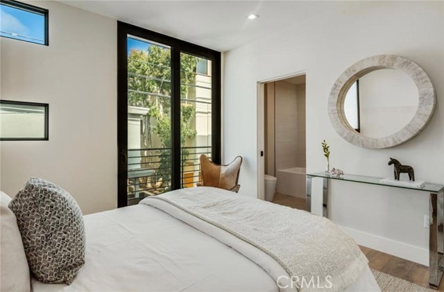 3203 Vista Drive, Manhattan Beach, California 90266, 5 Bedrooms Bedrooms, ,3 BathroomsBathrooms,Residential,Sold,Vista,SB19285710