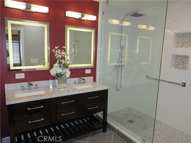 1219 Catalina Avenue, Redondo Beach, California 90277, 4 Bedrooms Bedrooms, ,4 BathroomsBathrooms,Residential,Sold,Catalina,SB17109861