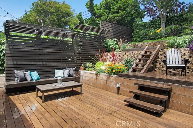 326 Prospect Avenue, Redondo Beach, California 90277, 3 Bedrooms Bedrooms, ,2 BathroomsBathrooms,Residential,Sold,Prospect,SB19130167