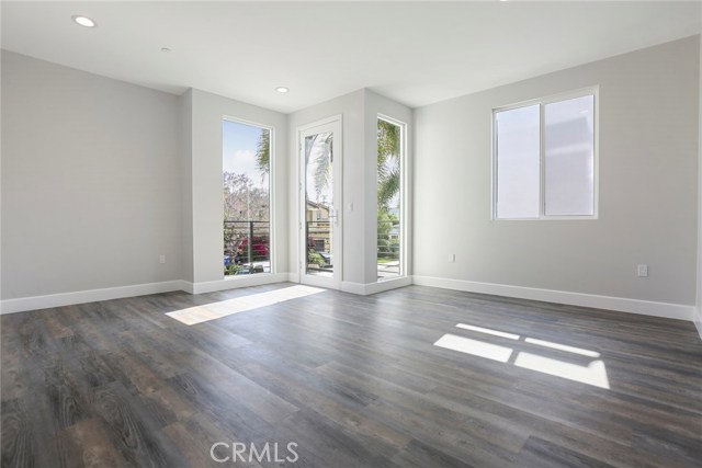 2215 Robinson Street, Redondo Beach, California 90278, 4 Bedrooms Bedrooms, ,4 BathroomsBathrooms,Residential,Sold,Robinson,SB20091863