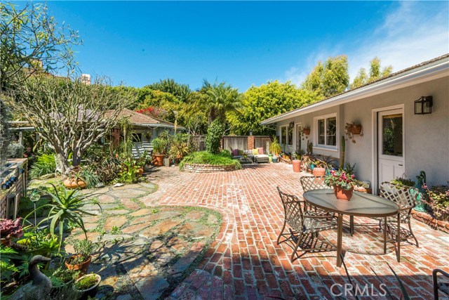 913 Via Del Monte, Palos Verdes Estates, California 90274, 4 Bedrooms Bedrooms, ,4 BathroomsBathrooms,Residential,Sold,Via Del Monte,PV18074720