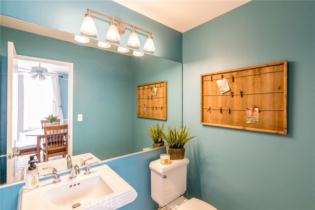 2715 Vanderbilt Lane, Redondo Beach, California 90278, 3 Bedrooms Bedrooms, ,2 BathroomsBathrooms,Residential,Sold,Vanderbilt,SB18229603