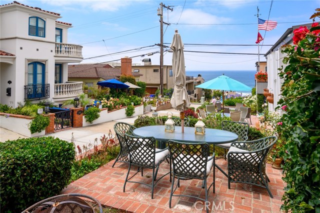 3201 Alma Avenue, Manhattan Beach, California 90266, 2 Bedrooms Bedrooms, ,2 BathroomsBathrooms,Residential,Sold,Alma,SB19163986
