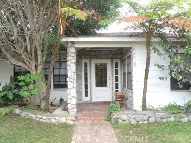 2925 Perkins Lane, Redondo Beach, California 90278, 3 Bedrooms Bedrooms, ,2 BathroomsBathrooms,Residential,Sold,Perkins,SB17226814