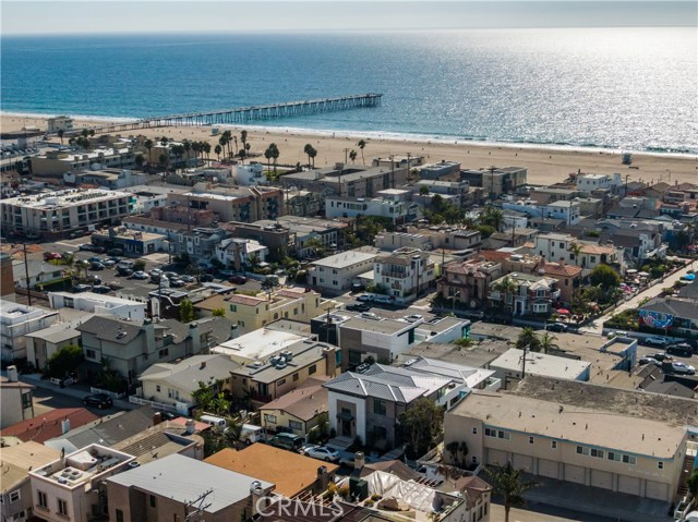 The sand is your playground, & the shopping, dining and nightlife of downtown Hermosa Beach is just a short walk away