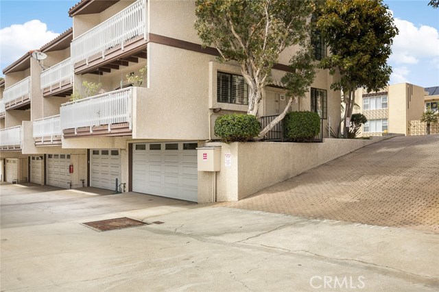 406 Avenue G, Redondo Beach, California 90277, 3 Bedrooms Bedrooms, ,2 BathroomsBathrooms,Residential,Sold,Avenue G,SB18096131