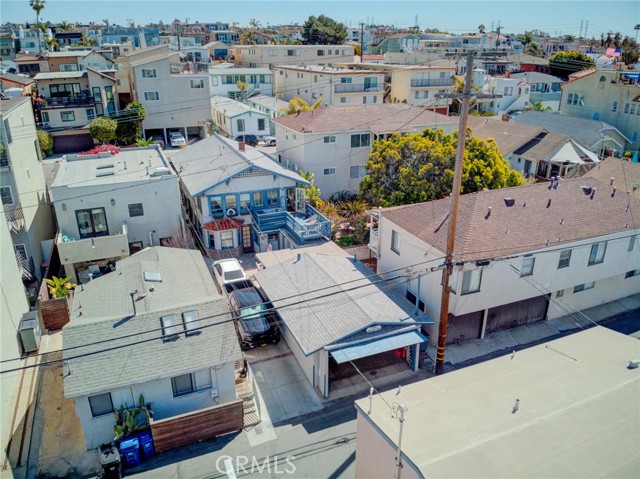 721 Manhattan Avenue, Hermosa Beach, California 90254, ,Residential Income,Sold,Manhattan,SB21062580