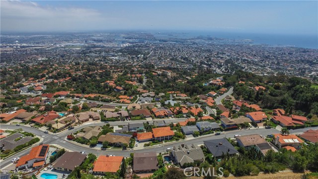 3528 Newridge Drive, Rancho Palos Verdes, California 90275, 4 Bedrooms Bedrooms, ,3 BathroomsBathrooms,Residential,Sold,Newridge,PW18107604