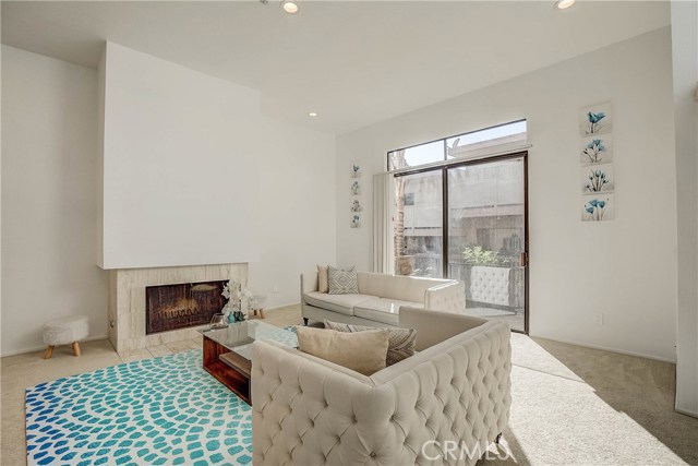 1919 Marshallfield Lane, Redondo Beach, California 90278, 3 Bedrooms Bedrooms, ,3 BathroomsBathrooms,Residential,Sold,Marshallfield,SB20041815