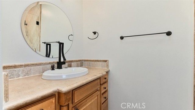 2002 Bataan Road, Redondo Beach, California 90278, 5 Bedrooms Bedrooms, ,3 BathroomsBathrooms,Residential,Sold,Bataan,CV21108513