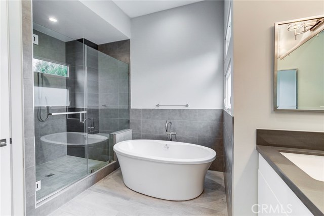 2227 Dufour Avenue, Redondo Beach, California 90278, 4 Bedrooms Bedrooms, ,3 BathroomsBathrooms,Residential,Sold,Dufour,PV17279743