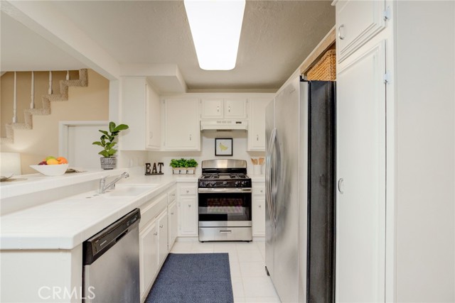 2402 Aviation Boulevard, Redondo Beach, California 90278, 3 Bedrooms Bedrooms, ,1 BathroomBathrooms,Residential,Sold,Aviation,SB21138286 2402 Aviation Boulevard, Redondo Beach, California 90278, 3 Bedrooms Bedrooms, ,1 BathroomBathrooms,Residential,Sold,Aviation,SB21138286