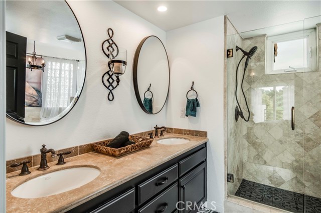 1151 Lynngrove Drive, Manhattan Beach, California 90266, 5 Bedrooms Bedrooms, ,3 BathroomsBathrooms,Residential,Sold,Lynngrove,SB20087988