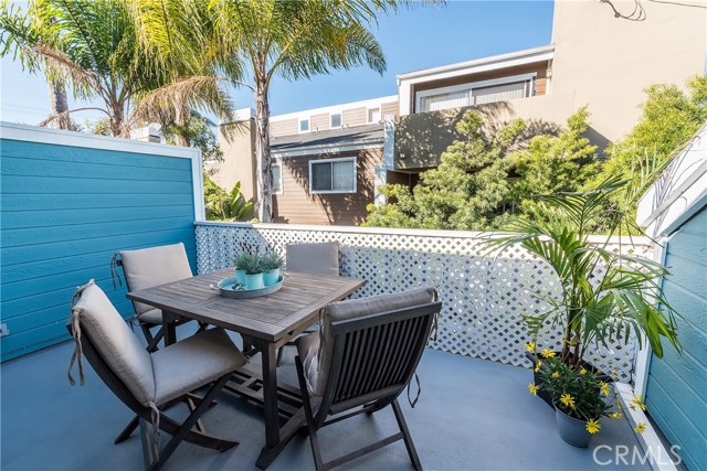 2307 Felton Lane, Redondo Beach, California 90278, 3 Bedrooms Bedrooms, ,2 BathroomsBathrooms,Residential,Sold,Felton,SB18030073
