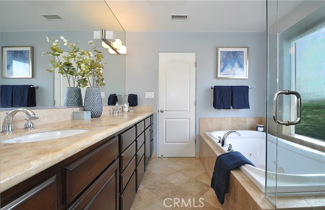 826 15th Street, Hermosa Beach, California 90254, 4 Bedrooms Bedrooms, ,3 BathroomsBathrooms,Residential,Sold,15th,SB19018013