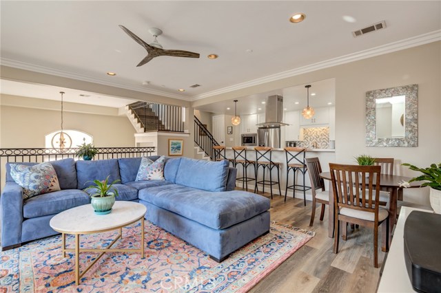 2403 Rockefeller Lane, Redondo Beach, California 90278, 3 Bedrooms Bedrooms, ,2 BathroomsBathrooms,Residential,Sold,Rockefeller,SB20212626