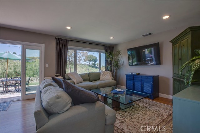 26429 Silver Spur Road, Rancho Palos Verdes, California 90275, 3 Bedrooms Bedrooms, ,1 BathroomBathrooms,Residential,Sold,Silver Spur Road,PV17063786