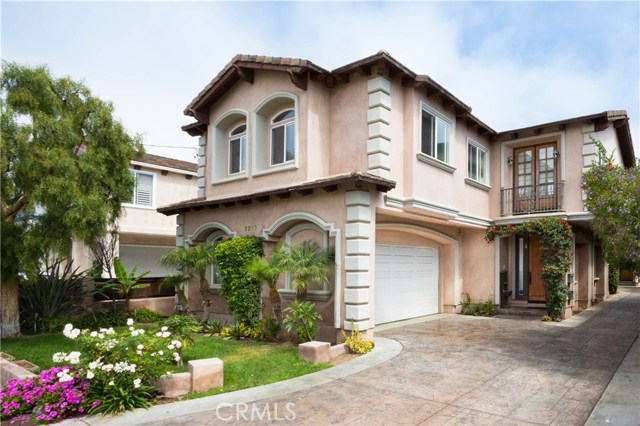 2217 Ruhland Avenue, Redondo Beach, California 90278, 4 Bedrooms Bedrooms, ,3 BathroomsBathrooms,Residential,Sold,Ruhland,SB17139608